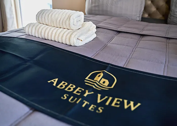 Abbey View Апартаменты